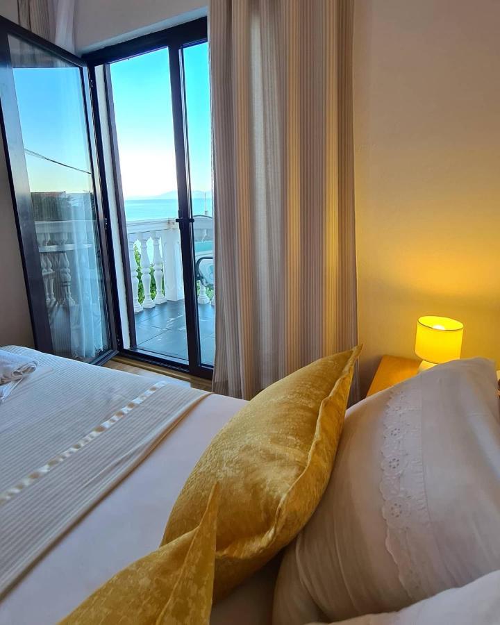 Cosic Apartmani Игране Екстериор снимка